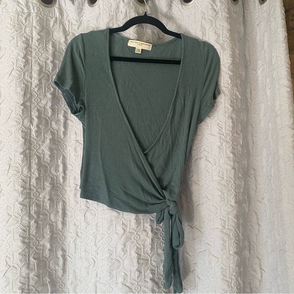Urban Outfitters Project Social T Green Wrap Tie Top - Picture 3 of 5